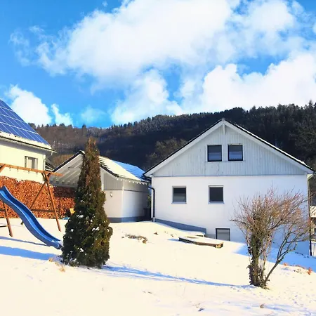 Сasa de vacaciones Haus Wanderglück *